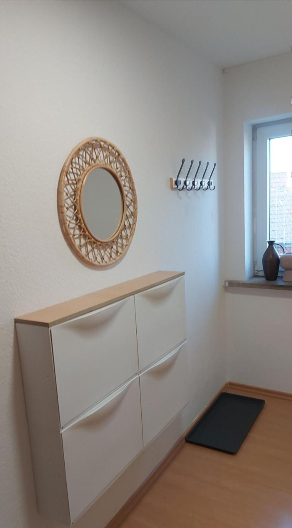 Stilvolle Ferienwohnung Free Parking, Space, Wlan Niestetal Kültér fotó