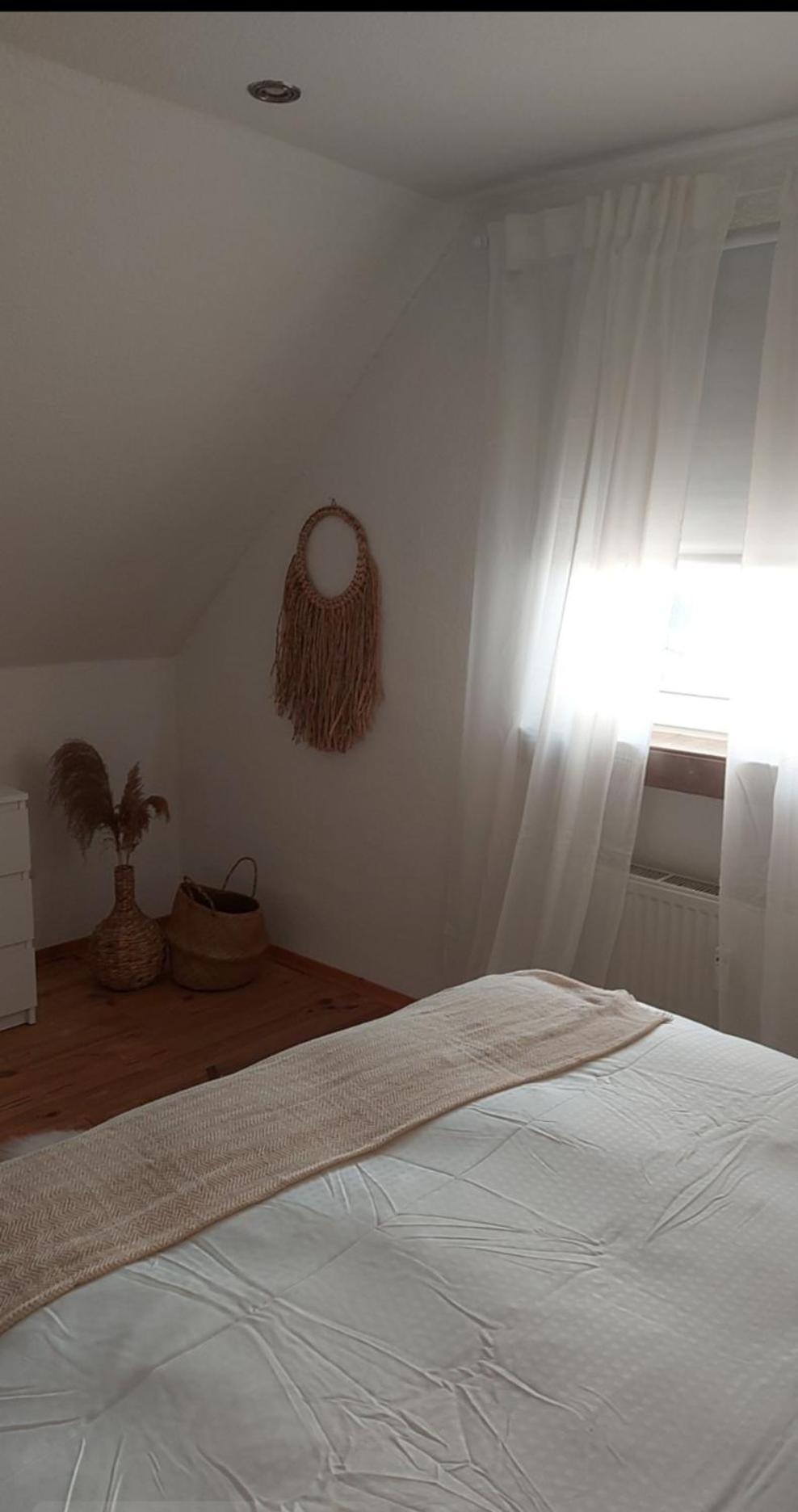 Stilvolle Ferienwohnung Free Parking, Space, Wlan Niestetal Kültér fotó