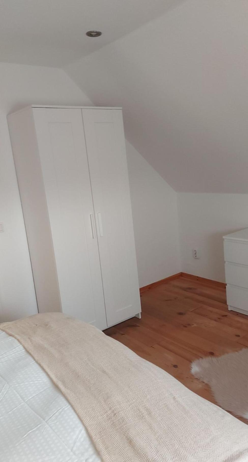 Stilvolle Ferienwohnung Free Parking, Space, Wlan Niestetal Kültér fotó